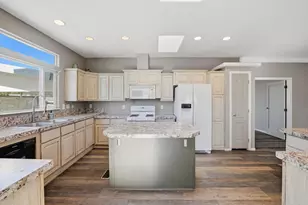 1301 S Hale Ave #Spc 41, Escondido, CA 92029 - Photo 9