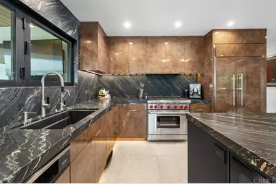 5560 Moonlight Lane, La Jolla, CA 92037 - Photo 11