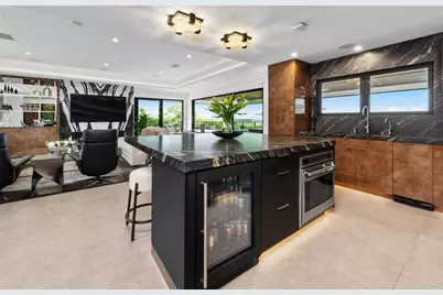 5560 Moonlight Lane, La Jolla, CA 92037 - Photo 9