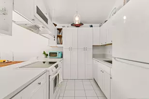 2376 Altisma Way, Carlsbad, CA 92009 - Photo 17