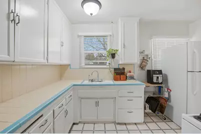 6974 Capistrano Way, Riverside, CA 92504 - Photo 9