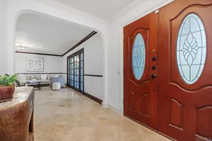 7049 El Fuerte St, Carlsbad, CA 92009 - Photo 5