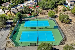 10629 Meadow Glen Way E, Escondido, CA 92026 - Photo 11