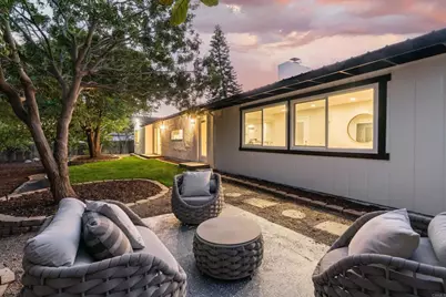 2275 Ivy Road, Oceanside, CA 92054 - Photo 3