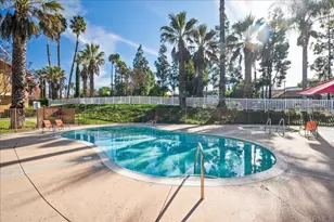 42140 Lyndie Ln #, Temecula, CA 92591 - Photo 19