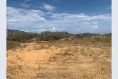 17484 Rockwood Road, Escondido, CA 92027 - Photo 5