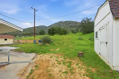 3161 Shue Place, Escondido, CA 92027 - Photo 13