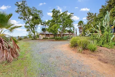 3655 Lupine Lane, Fallbrook, CA 92028 - Photo 5