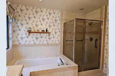 28124 Mountain Meadow Road, Escondido, CA 92026 - Photo 17