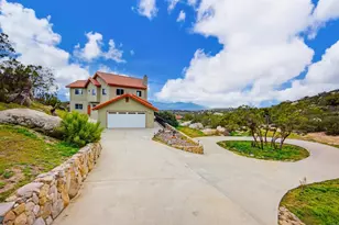 42055 Canyonside Ct, Aguanga, CA 92536 - Photo 3