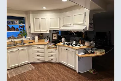 21433 Tumbleweed Way, Saugus, CA 91350 - Photo 11