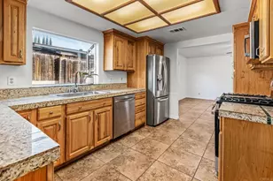 1105 Via Prado, Fallbrook, CA 92028 - Photo 5