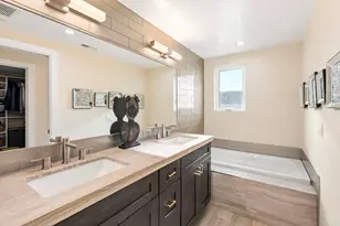 2319 Cambridge, Cardiff by the Sea, CA 92007 - Photo 11