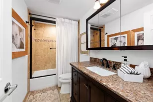 2500 Torrey Pines Rd, La Jolla, CA 92037 - Photo 23