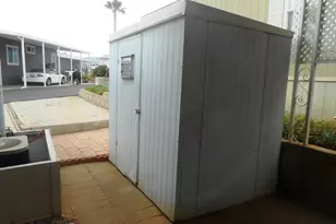 211 N Citrus Ave, Escondido, CA 92027 - Photo 19