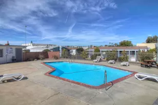 211 N Citrus Ave, Escondido, CA 92027 - Photo 21