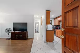 2340 Hosp Way, Carlsbad, CA 92008 - Photo 3