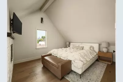 1011 Devonshire Drive, San Diego, CA 92107 - Photo 25