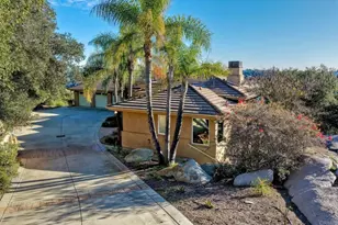 28521 Gladstone Ct, Escondido, CA 92026 - Photo 11