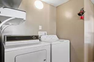 8701 Mesa Road, Santee, CA 92071 - Photo 13