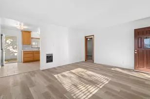 549 D St, Ramona, CA 92065 - Photo 7