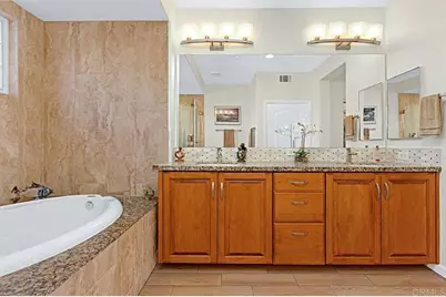 809 Kalpati Cir #323, Carlsbad, CA 92008 - Photo 17