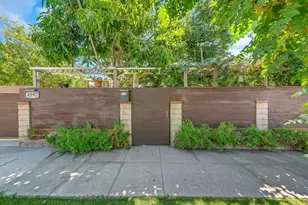 4592 Ellenwood Dr, Los Angeles, CA 90041 - Photo 43