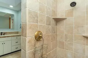 24312 Chrisanta Dr, Mission Viejo, CA 92691 - Photo 27