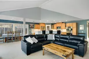 24312 Chrisanta Dr, Mission Viejo, CA 92691 - Photo 9