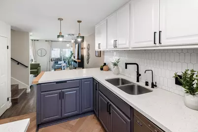 2349 Altisma Way #B, Carlsbad, CA 92009 - Photo 9