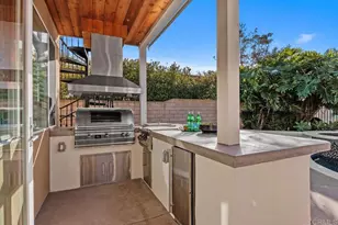 6707 Blue Point Dr, Carlsbad, CA 92011 - Photo 9