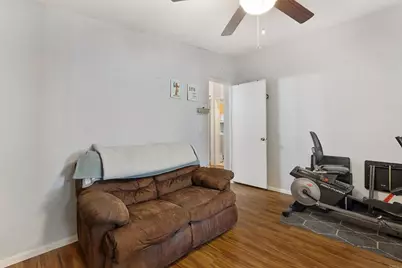 1333 E Olive Avenue #60, Vista, CA 92083 - Photo 17