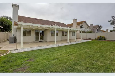 31852 Corte Montecito, Temecula, CA 92592 - Photo 37