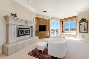 7185 Aviara Dr, Carlsbad, CA 92011 - Photo 17