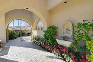 7185 Aviara Dr, Carlsbad, CA 92011 - Photo 3