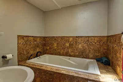 18461 Santa Anita Street, Tehachapi, CA 93561 - Photo 25