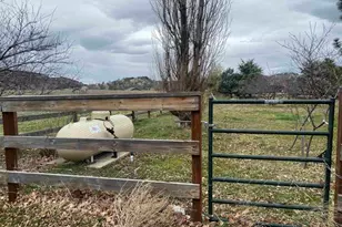 18461 Santa Anita St, Tehachapi, CA 93561 - Photo 5