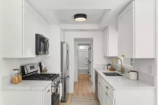 2135 E Valley Pkwy, Escondido, CA 92027 - Photo 11