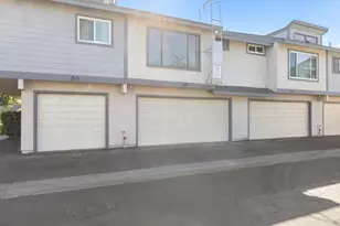 2135 E Valley Pkwy, Escondido, CA 92027 - Photo 27