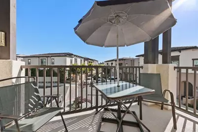 2233 Solara Lane, Vista, CA 92081 - Photo 3