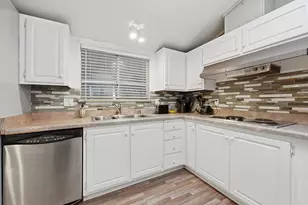 18218 Paradise Mountain Road, Valley Center, CA 92082 - Photo 15