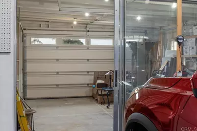 2725 Morning Glory Ln, Carlsbad, CA 92008 - Photo 41