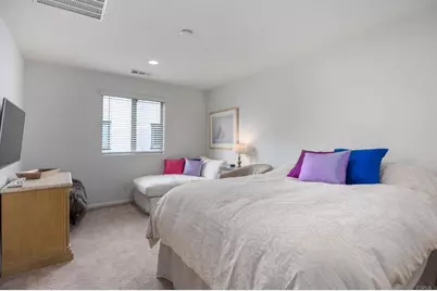 2227 Solara Lane, Vista, CA 92081 - Photo 15