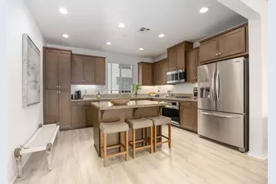 2227 Solara Lane, Vista, CA 92081 - Photo 5