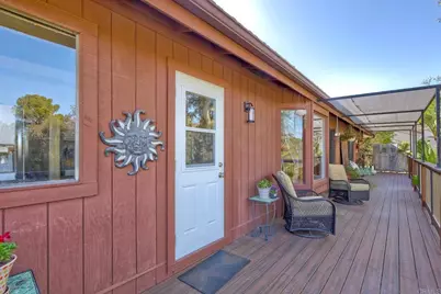 28242 Glenmeade Way, Escondido, CA 92026 - Photo 7