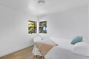 3630 Donna Dr, Carlsbad, CA 92008 - Photo 15