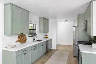 3630 Donna Dr, Carlsbad, CA 92008 - Photo 9