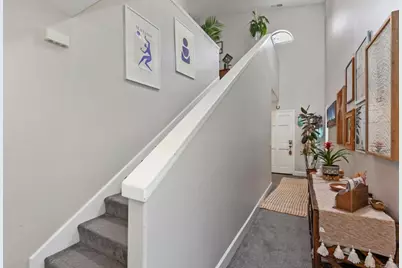 4556 Cove Drive, Carlsbad, CA 92008 - Photo 3