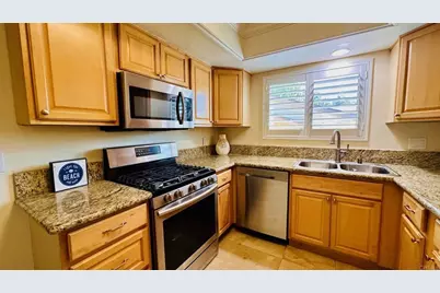 1034 Turnstone Way, Oceanside, CA 92057 - Photo 7