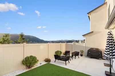 35190 Blossom Place, Fallbrook, CA 92028 - Photo 5